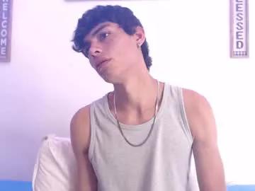harrythomson1 from Chaturbate