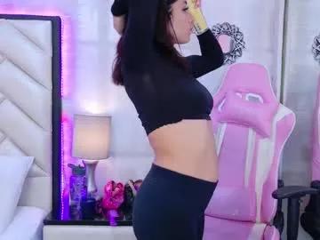 Hazelmoret from Chaturbate