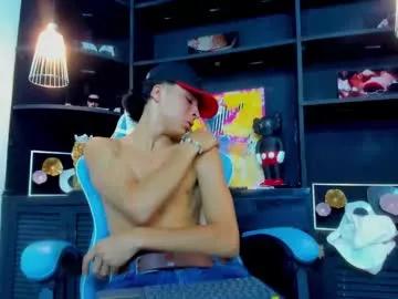 Heellboy_ from Chaturbate