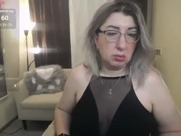 helenenigma on Chaturbate 