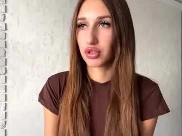 Helenjoyne from Chaturbate