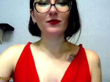 Helenred from Chaturbate