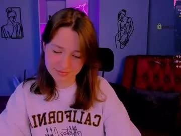 helli_belli from Chaturbate