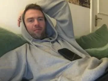 Hellolucas69 from Chaturbate