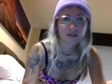 helltoheaven22 from Chaturbate