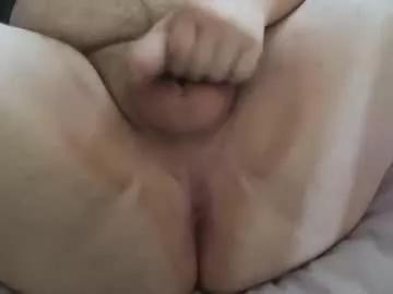 heterohornybiboy from Chaturbate