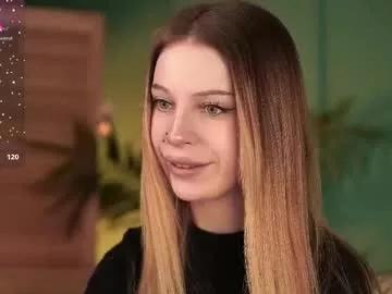 heyydoraa_ from Chaturbate