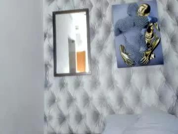 hillary_banks__ from Chaturbate