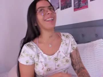 hillary_jones from Chaturbate
