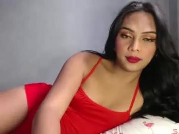 holliescarlet from Chaturbate