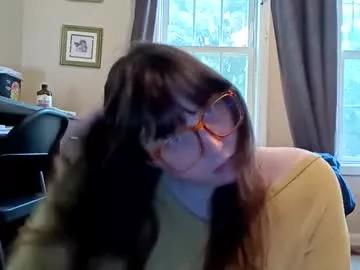 holly992105 from Chaturbate
