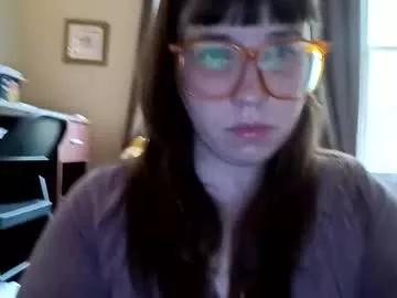 holly992105 from Chaturbate