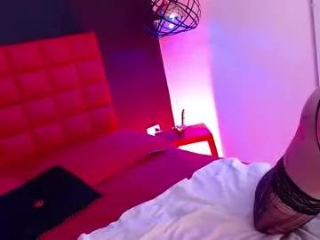 holly_golden1 from Chaturbate