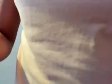 Holly_sweet18 from Chaturbate