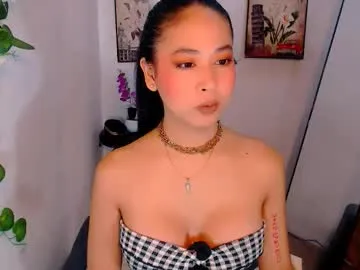 hollyclarita on Chaturbate 