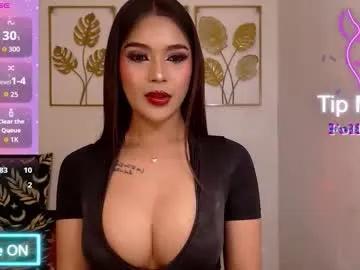 Hollydickxxx from Chaturbate