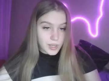 Honey_lolaaa from Chaturbate