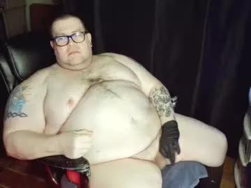 hoosierdaddyxl from Chaturbate