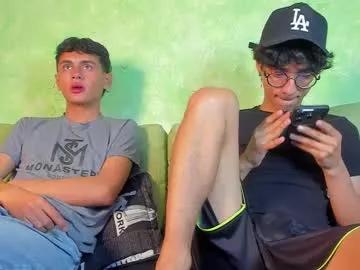 hott_boyz11 from Chaturbate