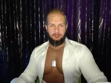 hotterlrg from Chaturbate