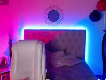hottie_viollett from Chaturbate