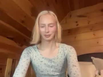 Hottransgirlie from Chaturbate