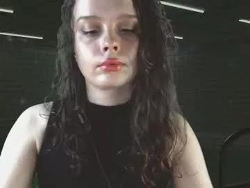 icecreamamy from Chaturbate