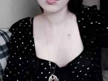 Iiiiiiis from Chaturbate