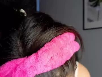 imlika from Chaturbate