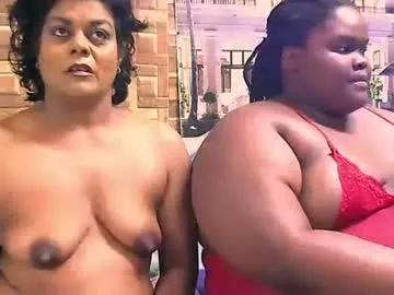 indiancherrypie from Chaturbate
