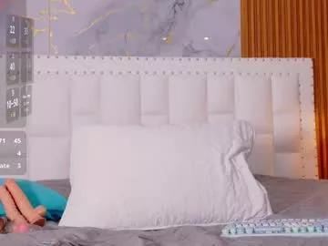 indiancutiie from Chaturbate