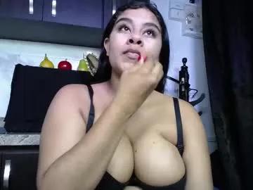 Iniyalaboni from Chaturbate