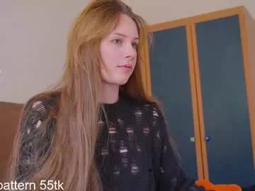 inner_bloom from Chaturbate