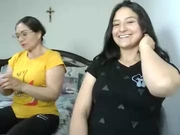 Iris__sexy from Chaturbate
