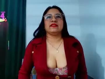 Iris_blue_ from Chaturbate