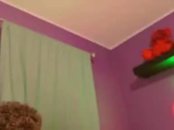 irishcreamer2 from Chaturbate