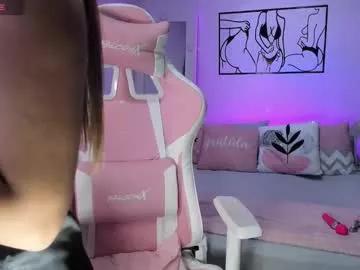 isaa_diamond from Chaturbate