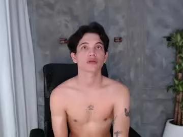 isaac_miler from Chaturbate