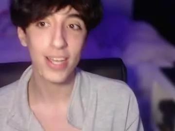 isaacchinoaw from Chaturbate