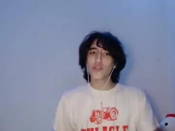 isaacchinoaw from Chaturbate