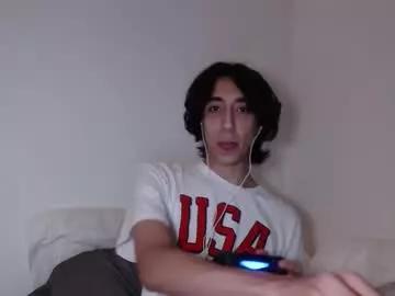 isaacchinoaw from Chaturbate