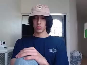 isaacchinoaw from Chaturbate