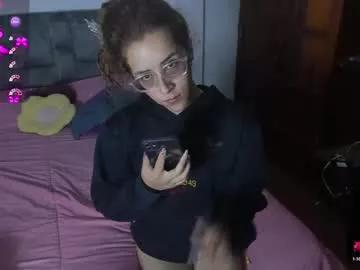 Isangel_ from Chaturbate