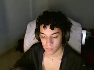 isidroglasc from Chaturbate
