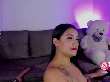 Isiss_goddess from Chaturbate