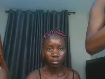 issa_sky1 on Chaturbate 