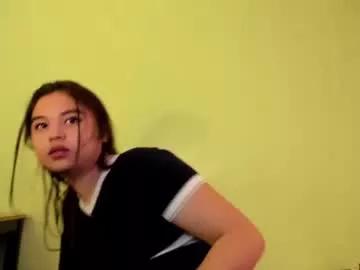 issy_143 from Chaturbate