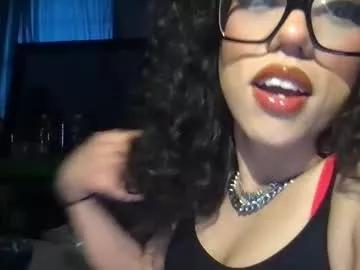 Itsariessecrets from Chaturbate