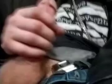 iwillsuckmyowndick from Chaturbate