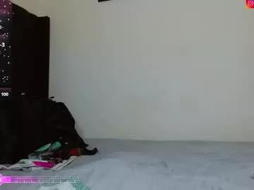 izzabelvalentine from Chaturbate